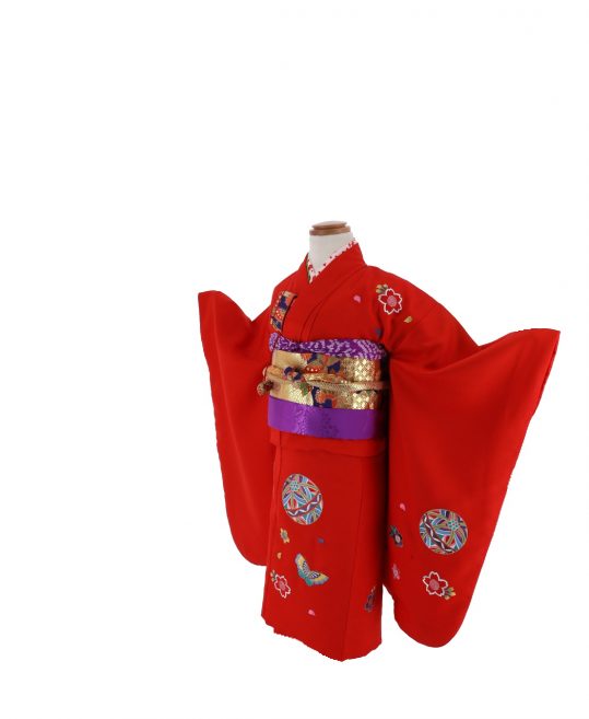 七五三 3歳 女の子用  三つ身 No.212 Y | 赤色 毬に蝶 桜刺繍